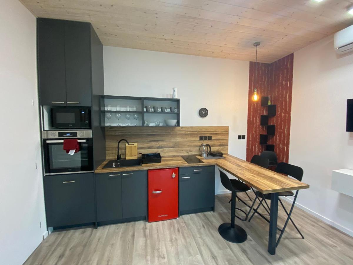 Tiny House Apartment Pardubice Exterior photo